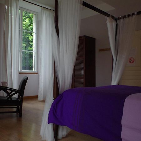 Maison D'Hotes Le Cadran Solaire Courcelles  Luaran gambar
